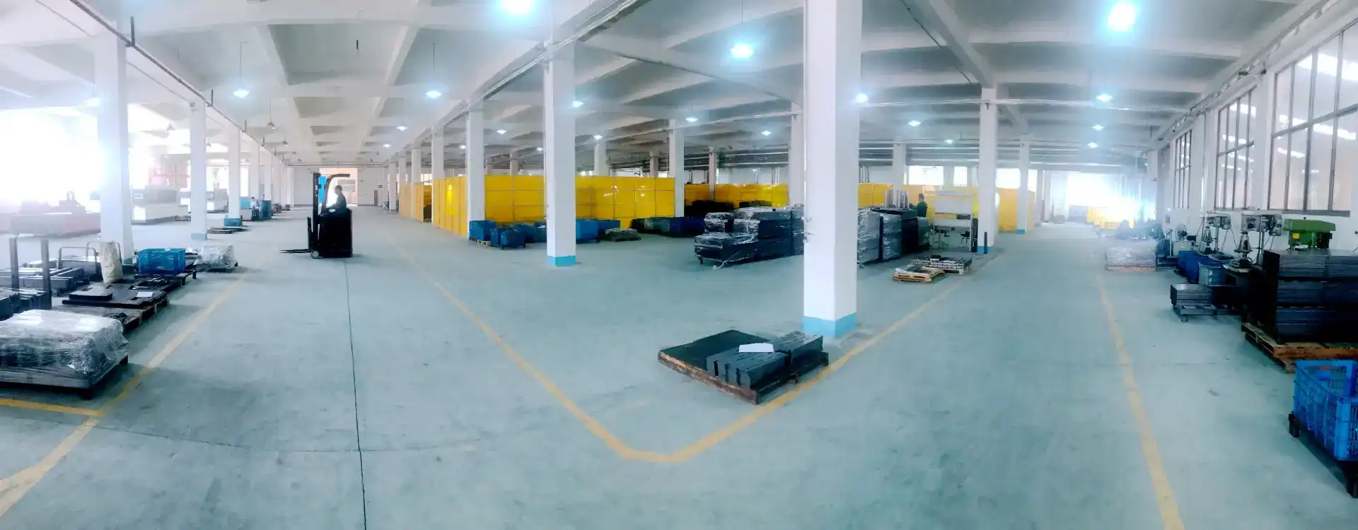 Vaka standing desk factory in China 05 (2)